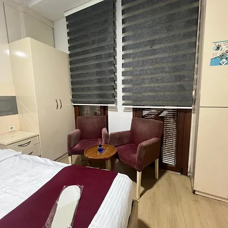 Taksim Pera Premium Gold * Istambul