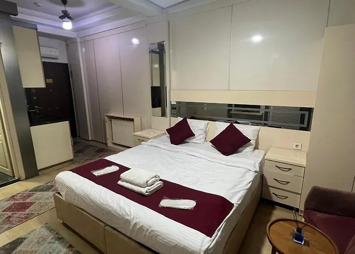 Taksim Pera Premium Gold * Istanbul