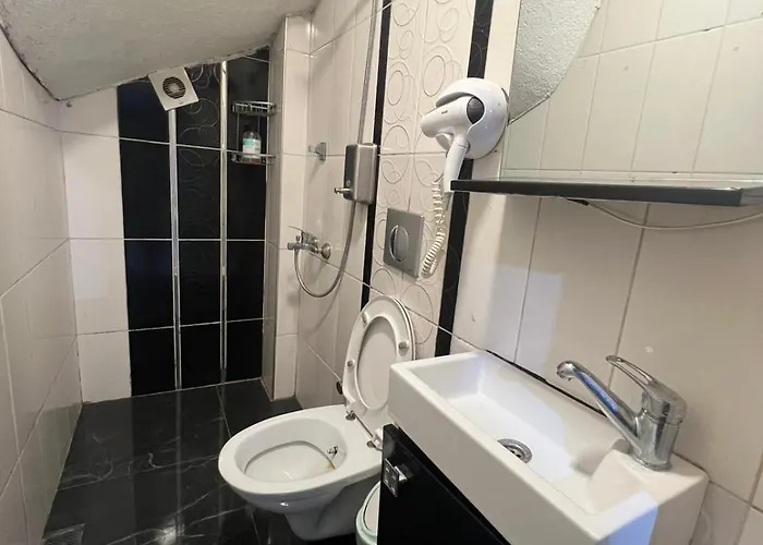 Taksim Pera Premium Gold Istanbul