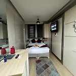 Taksim Pera Premium Gold מלון איסטמבול