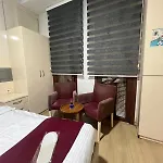 Taksim Pera Premium Gold * איסטמבול