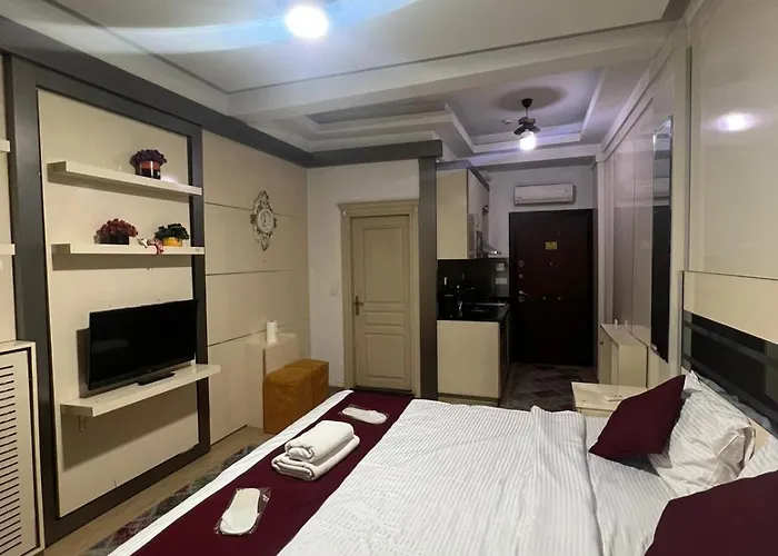 Taksim Pera Premium Gold